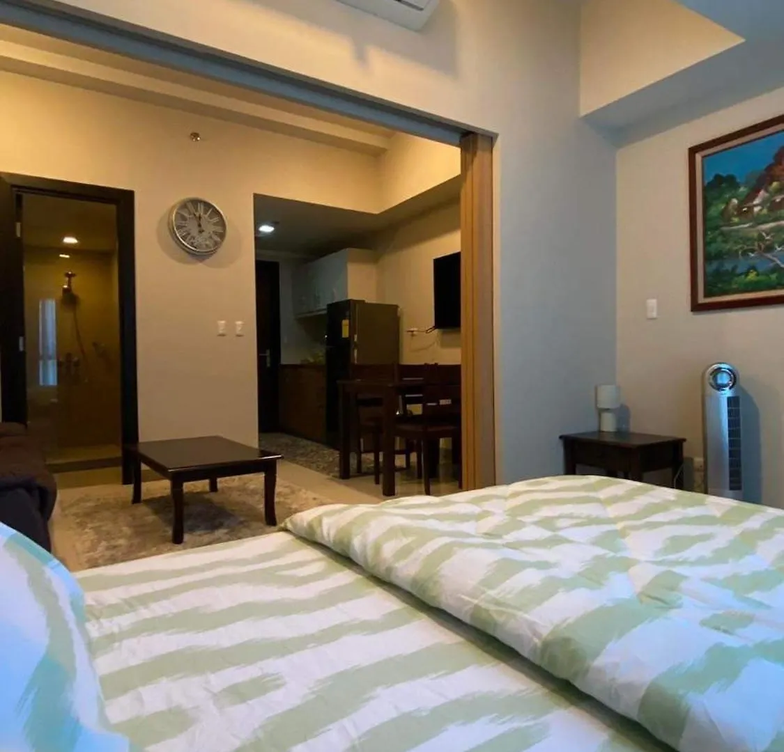 Uptown Park Suites Tower 1 Unit 8I Taguig Philippines