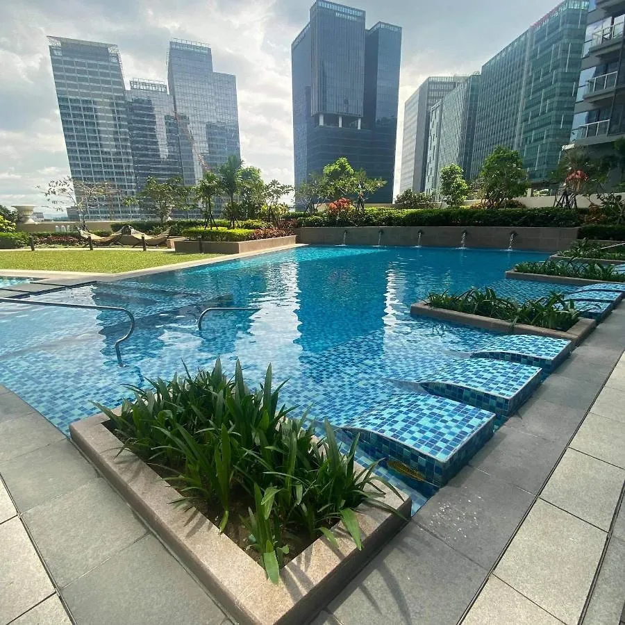Aparthotel Uptown Park Suites Tower 1 Unit 8I Taguig